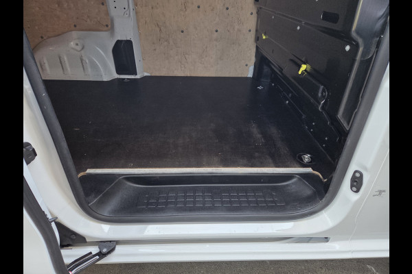 Peugeot e-Expert Long L3 75 kWh Xenon Stoelverwarming Airco Achteruitrijcamera