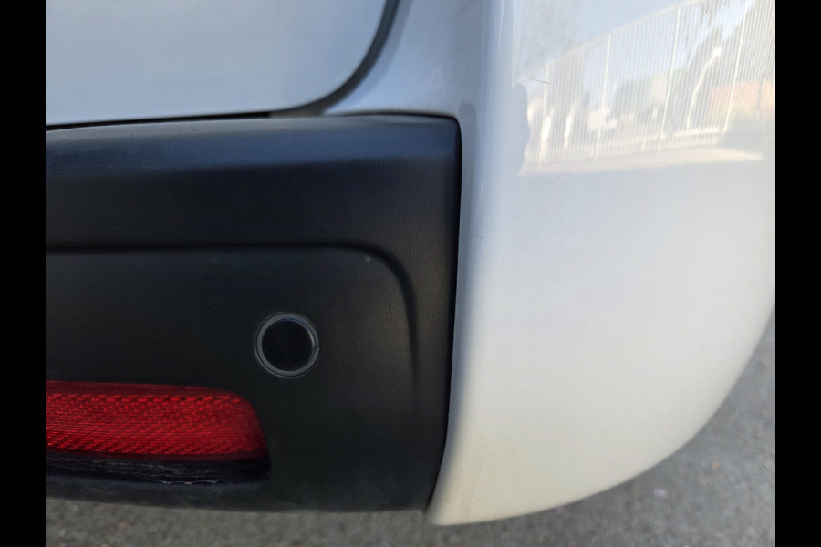 Peugeot e-Expert Long L3 75 kWh Xenon Stoelverwarming Airco Achteruitrijcamera