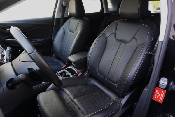 Opel Grandland X 1.6 Turbo 300PK Hybrid4 Ultimate|SOH100%|Trekhaak| Leer|Carplay.