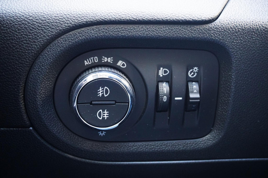 Opel Grandland X 1.6 Turbo 300PK Hybrid4 Ultimate|SOH100%|Trekhaak| Leer|Carplay.
