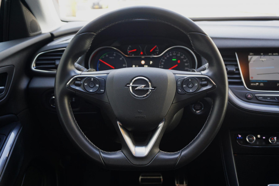 Opel Grandland X 1.6 Turbo 300PK Hybrid4 Ultimate|SOH100%|Trekhaak| Leer|Carplay.