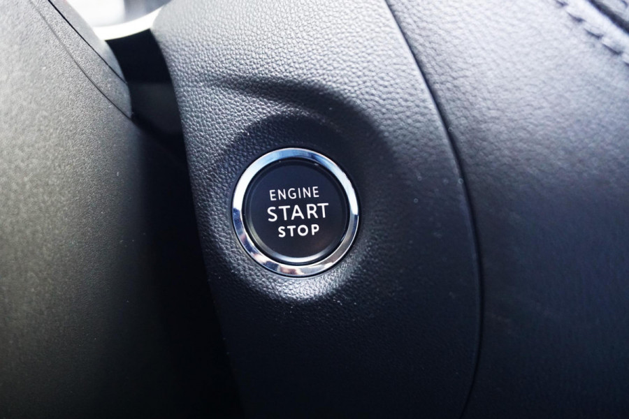 Opel Grandland X 1.6 Turbo 300PK Hybrid4 Ultimate|SOH100%|Trekhaak| Leer|Carplay.