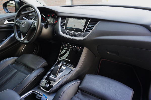 Opel Grandland X 1.6 Turbo 300PK Hybrid4 Ultimate|SOH100%|Trekhaak| Leer|Carplay.