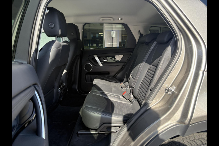 Land Rover Discovery Sport P300e 1.5 S | Trekhaak | Stoelverwarming | 360 Camera | Leder |