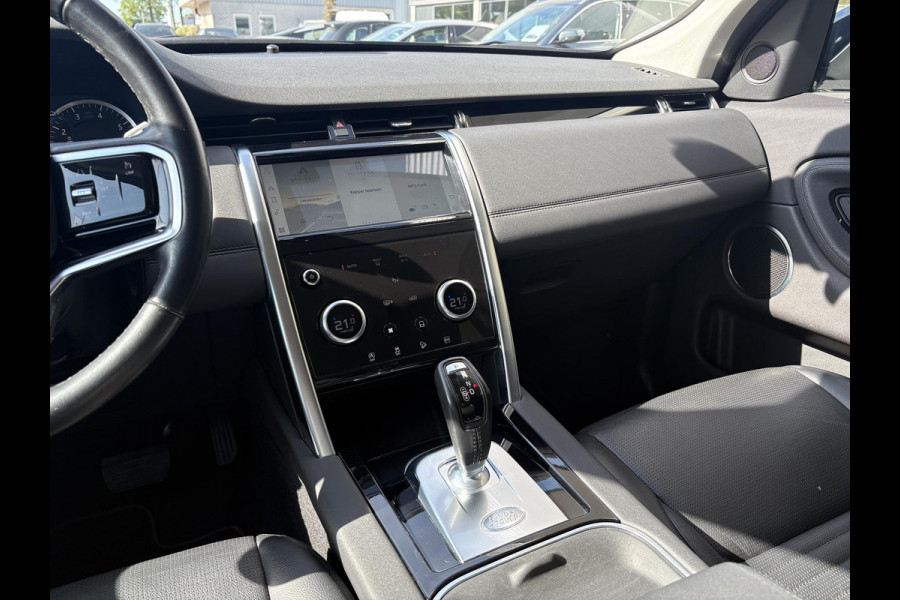 Land Rover Discovery Sport P300e 1.5 S | Trekhaak | Stoelverwarming | 360 Camera | Leder |