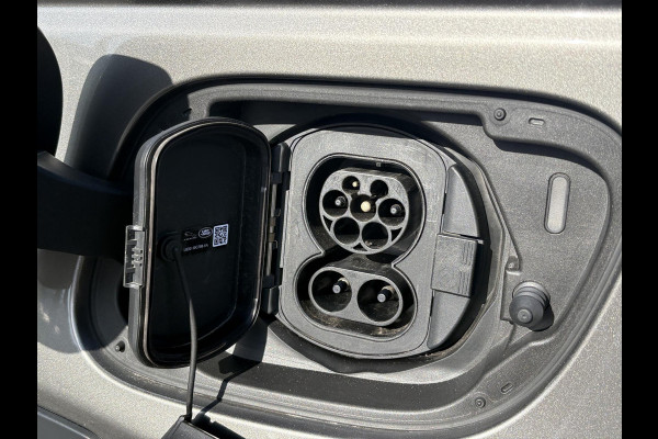 Land Rover Discovery Sport P300e 1.5 S | Trekhaak | Stoelverwarming | 360 Camera | Leder |