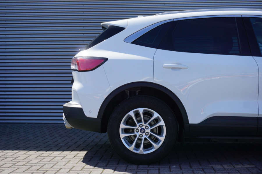Ford Kuga 225PK PHEV Titanium | WINTERPACK | ADAPT CRUISE