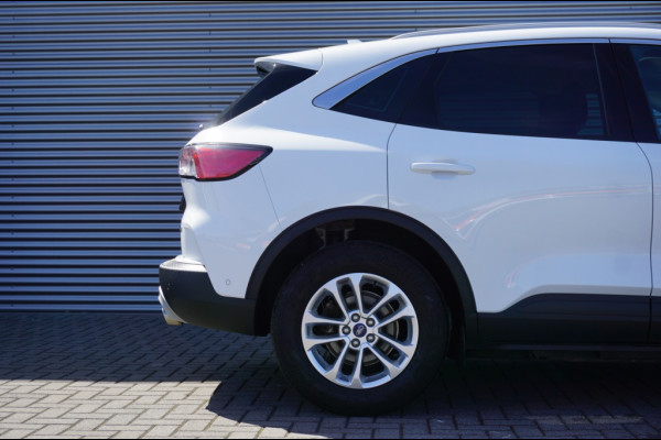 Ford Kuga 225PK PHEV Titanium | WINTERPACK | ADAPT CRUISE