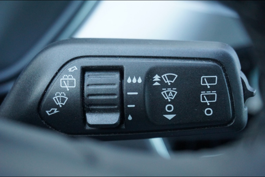 Ford Kuga 225PK PHEV Titanium | WINTERPACK | ADAPT CRUISE