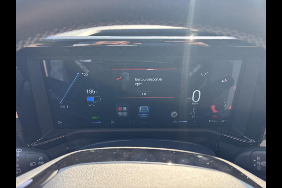 Ford E-Tourneo Courier Titanium 44 kWh | 136pk | Driver Assistance Pack incl. Navigatie | Trekhaak | Reservewiel | Ford Voorraad