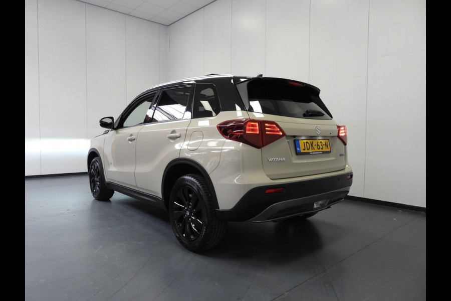 Suzuki Vitara 1.5 Hybrid Style NAVI/CAMERA/SCHUIFDAK/LED/17"LMV!