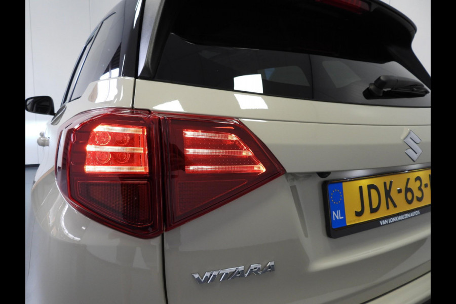 Suzuki Vitara 1.5 Hybrid Style NAVI/CAMERA/SCHUIFDAK/LED/17"LMV!