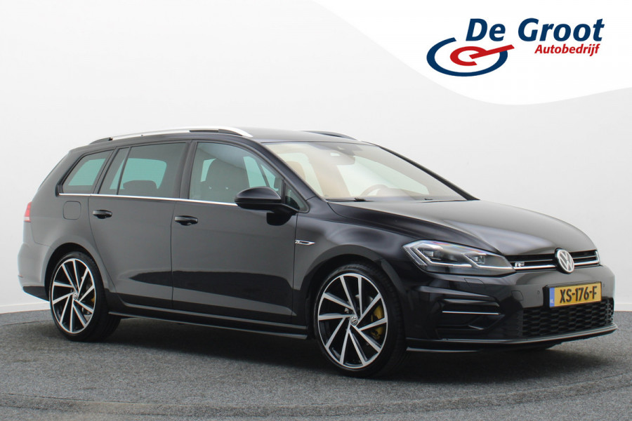 Volkswagen Golf Variant 1.5 TSI Highline Business R Panoramadak, LED, Camera, Virtual Cockpit, Trekhaak
