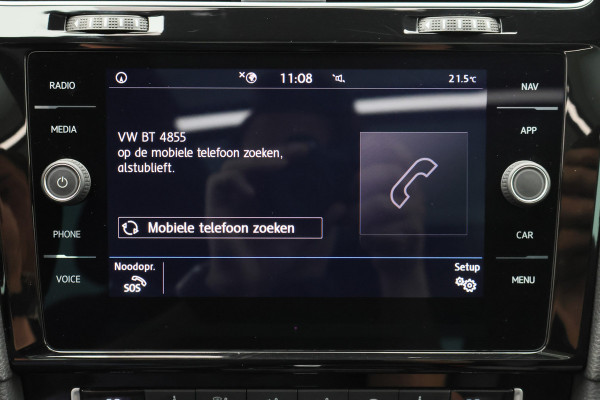 Volkswagen Golf Variant 1.5 TSI Highline Business R Panoramadak, LED, Camera, Virtual Cockpit, Trekhaak