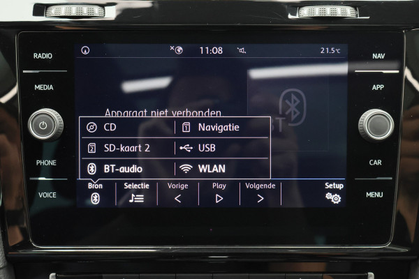 Volkswagen Golf Variant 1.5 TSI Highline Business R Panoramadak, LED, Camera, Virtual Cockpit, Trekhaak