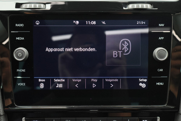 Volkswagen Golf Variant 1.5 TSI Highline Business R Panoramadak, LED, Camera, Virtual Cockpit, Trekhaak