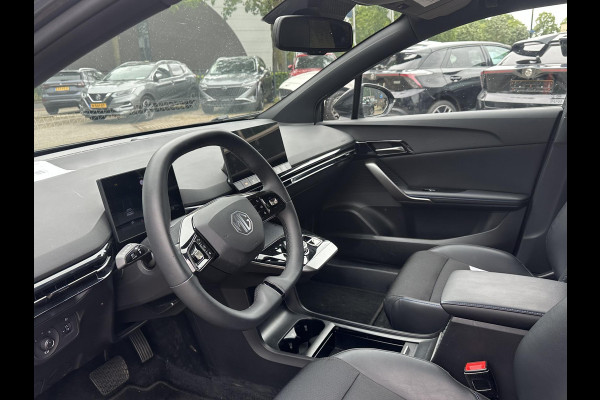 MG MG 4 Electric Luxery SOH 96%|360 CAMERA| 7 JAAR MG GARANTIE T/M 06-2031| ELEK. STOEL| DODE HOEK SENSOR| STOEL + STUURVERWARMING| ADAPTIVE CRUISE CONTROL