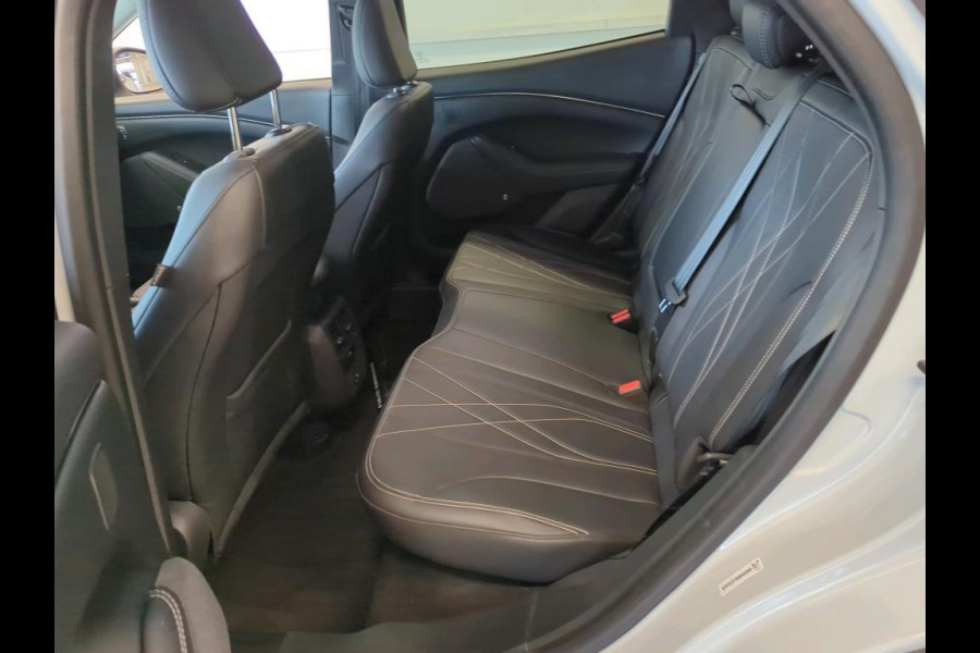 Ford Mustang Mach-E Extended RWD 98 kWh | 45.500 KM | SOH 95% | Volledig lederen interieur | WORDT VERWACHT!