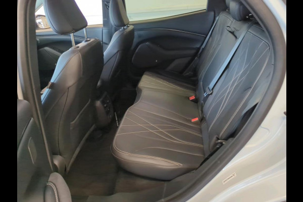 Ford Mustang Mach-E Extended RWD 98 kWh | 45.500 KM | SOH 95% | Volledig lederen interieur | WORDT VERWACHT!