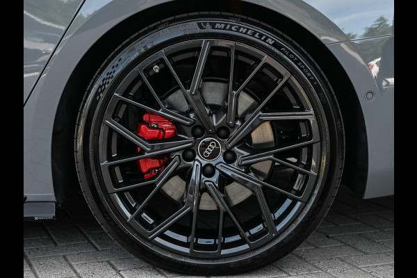 Audi A6 Avant 2.0 e-hybrid quattro S edition Competition | 5 Jaar garantie | Achterasbesturing | B&O | Carbon inleg | Stoelventilatie en Massage | Luchtvering | Panoramadak | Soft close | Keyless | Head-up | 360 camera | Passagiers Display |
