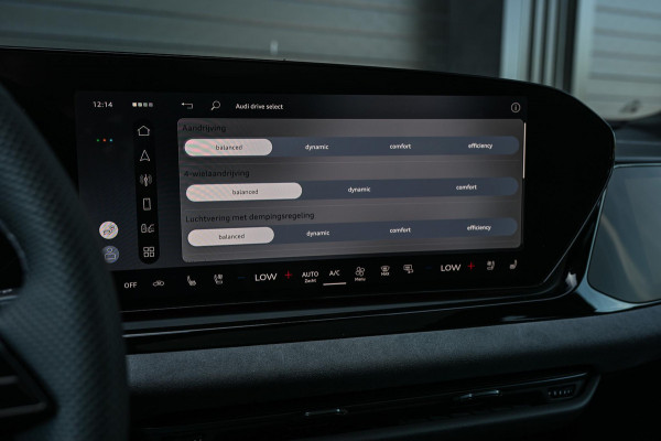 Audi A6 Avant 2.0 e-hybrid quattro S edition Competition | 5 Jaar garantie | Achterasbesturing | B&O | Carbon inleg | Stoelventilatie en Massage | Luchtvering | Panoramadak | Soft close | Keyless | Head-up | 360 camera | Passagiers Display |
