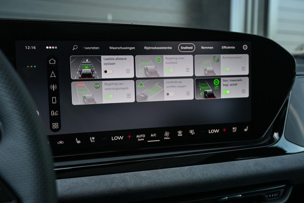 Audi A6 Avant 2.0 e-hybrid quattro S edition Competition | 5 Jaar garantie | Achterasbesturing | B&O | Carbon inleg | Stoelventilatie en Massage | Luchtvering | Panoramadak | Soft close | Keyless | Head-up | 360 camera | Passagiers Display |