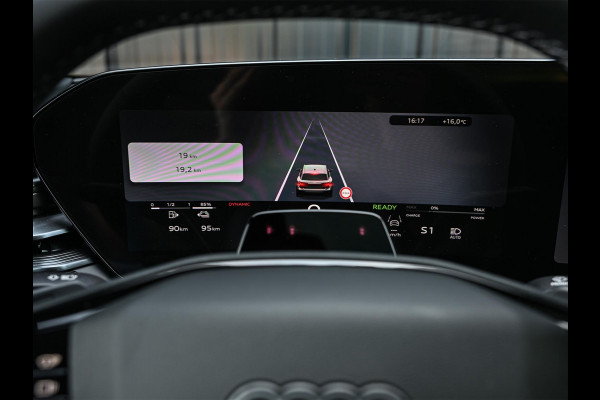 Audi A6 Avant 2.0 e-hybrid quattro S edition Competition | 5 Jaar garantie | Achterasbesturing | B&O | Carbon inleg | Stoelventilatie en Massage | Luchtvering | Panoramadak | Soft close | Keyless | Head-up | 360 camera | Passagiers Display |
