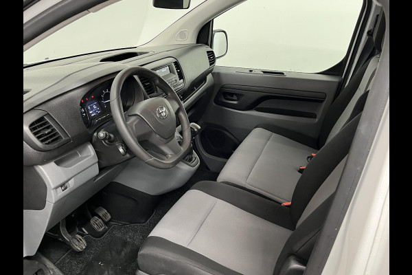 Toyota Proace Shuttle 1.5 D-4D Cool Comfort Long 9persoons PERSONENBUS Airco Cruise Control Trekhaak Incl. BTW / Incl. BPM