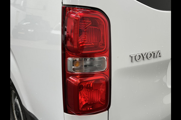 Toyota Proace Shuttle 1.5 D-4D Cool Comfort Long 9persoons PERSONENBUS Airco Cruise Control Trekhaak Incl. BTW / Incl. BPM