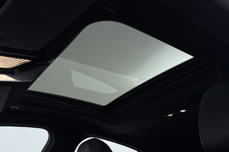 BMW i4 EDrive40 High Executive 84 kWh M-pakket( 1e Eig, Dealer OndH, Panorama, 360 Camera, Addpt Cruise, StoelV, Etc)