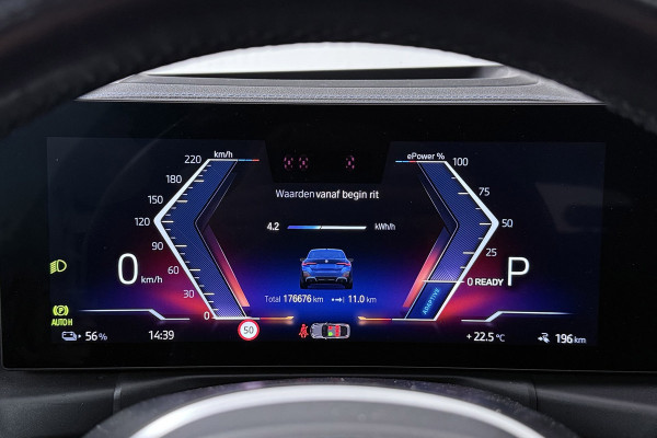 BMW i4 EDrive40 High Executive 84 kWh M-pakket( 1e Eig, Dealer OndH, Panorama, 360 Camera, Addpt Cruise, StoelV, Etc)