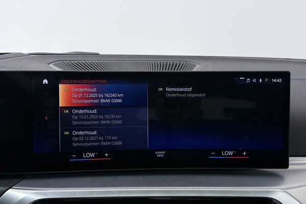 BMW i4 EDrive40 High Executive 84 kWh M-pakket( 1e Eig, Dealer OndH, Panorama, 360 Camera, Addpt Cruise, StoelV, Etc)