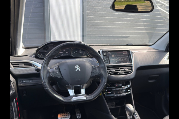 Peugeot 208 1.2 PureTech GT-Line / AUTOMAAT / PANORAMA / CAM