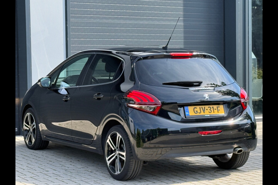 Peugeot 208 1.2 PureTech GT-Line / AUTOMAAT / PANORAMA / CAM