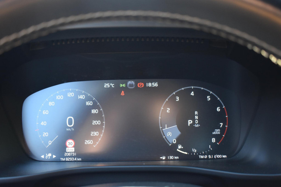 Volvo XC40 2.0 T4 R-Design Camera Pilot ACC Bliss Standkachel