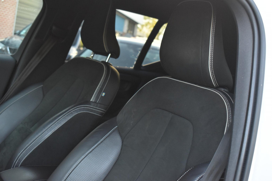 Volvo XC40 2.0 T4 R-Design Camera Pilot ACC Bliss Standkachel