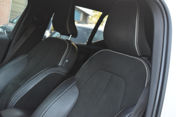 Volvo XC40 2.0 T4 R-Design Camera Pilot ACC Bliss Standkachel