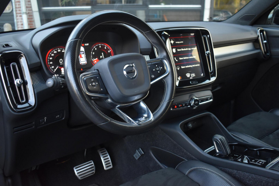 Volvo XC40 2.0 T4 R-Design Camera Pilot ACC Bliss Standkachel