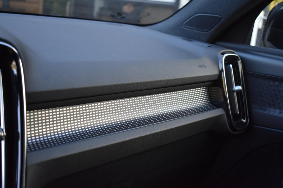 Volvo XC40 2.0 T4 R-Design Camera Pilot ACC Bliss Standkachel