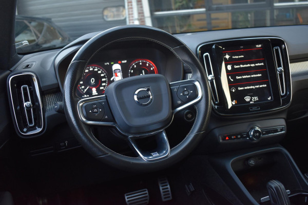 Volvo XC40 2.0 T4 R-Design Camera Pilot ACC Bliss Standkachel