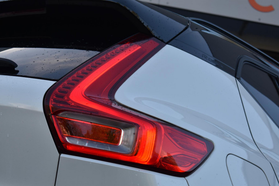 Volvo XC40 2.0 T4 R-Design Camera Pilot ACC Bliss Standkachel