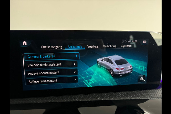 Mercedes-Benz CLA-Klasse 180 Premium+ AMG Pano|Memory|Sfeer