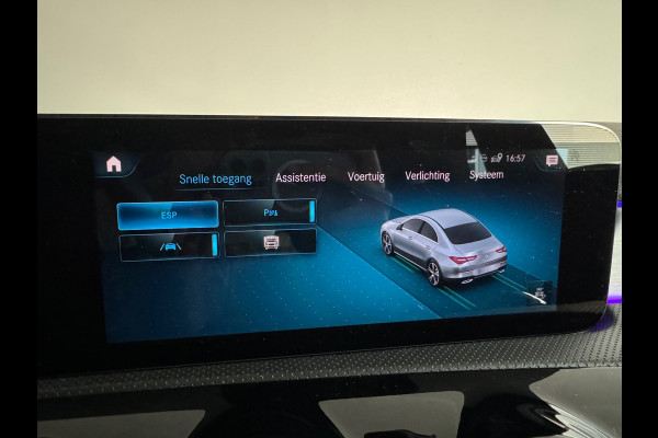 Mercedes-Benz CLA-Klasse 180 Premium+ AMG Pano|Memory|Sfeer