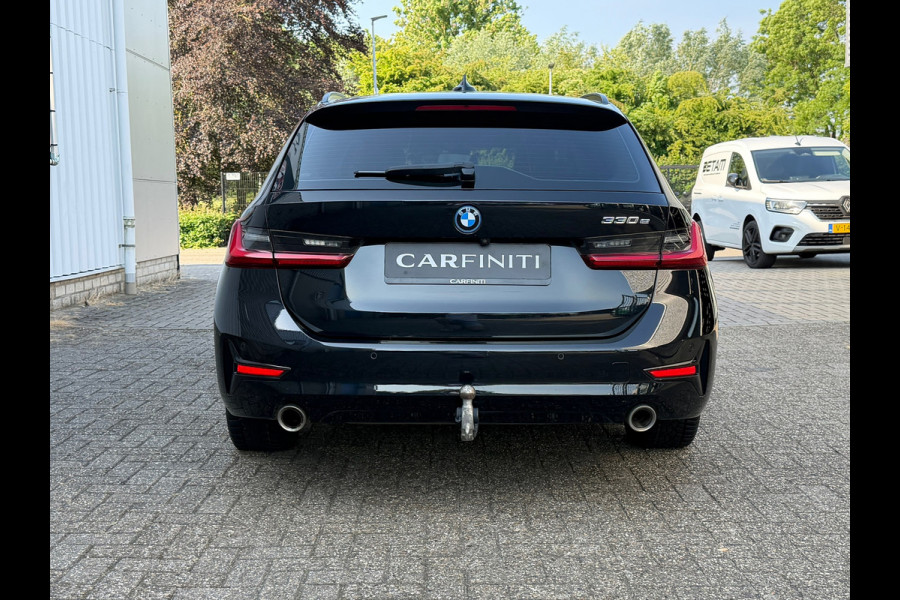 BMW 3 Serie Touring 330e 293 Pk | Voll Leder | Navigatie | Camera | Cruise | Clima | Trekhaak.