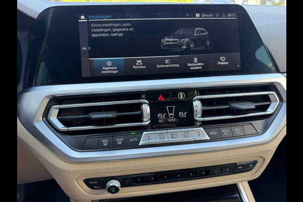 BMW 3 Serie Touring 330e 293 Pk | Voll Leder | Navigatie | Camera | Cruise | Clima | Trekhaak.