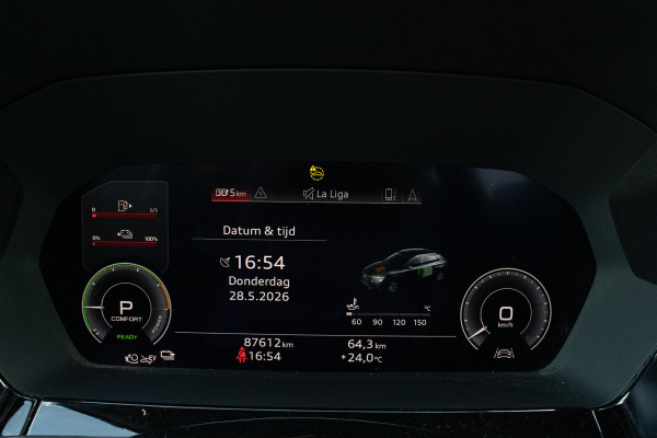 Audi A3 Sportback 45 TFSIe Sline Compt PANO CAMERA STOELVERWARMING