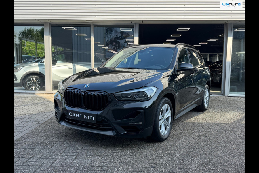 BMW X1 XDrive25e Edition 221 Pk | Voll Leder | Navigatie | Clima | Cruise | Trekhaak | 17".