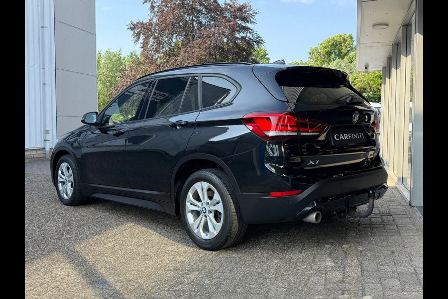 BMW X1 XDrive25e Edition 221 Pk | Voll Leder | Navigatie | Clima | Cruise | Trekhaak | 17".