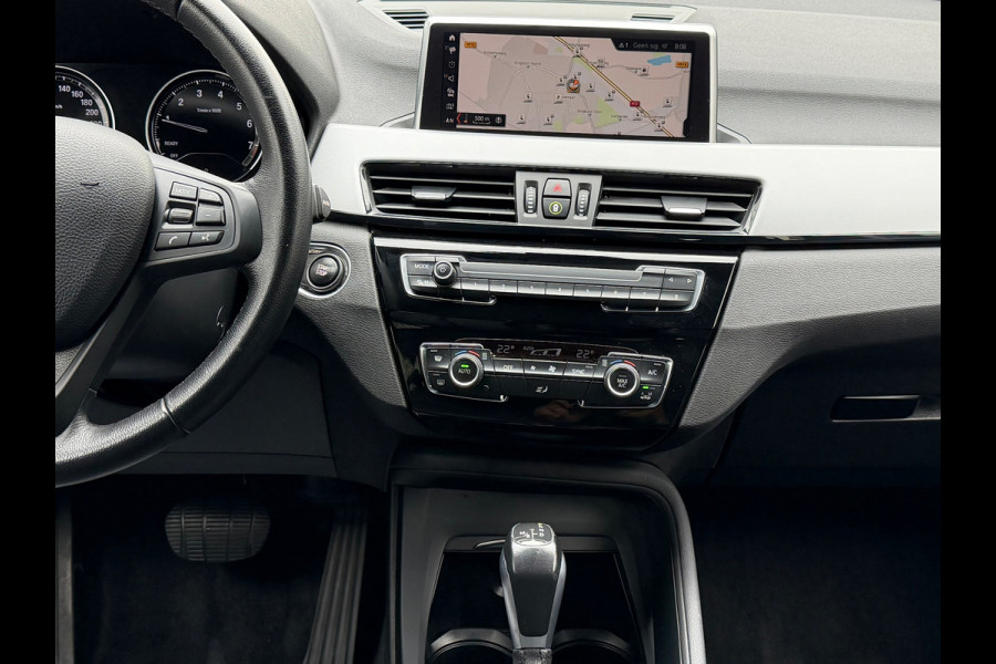 BMW X1 XDrive25e Edition 221 Pk | Voll Leder | Navigatie | Clima | Cruise | Trekhaak | 17".