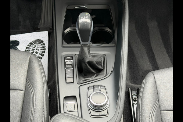 BMW X1 XDrive25e Edition 221 Pk | Voll Leder | Navigatie | Clima | Cruise | Trekhaak | 17".